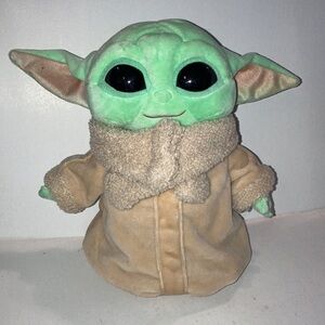Star Wars Green and‎ Tan Baby Yoda 9” Plush
